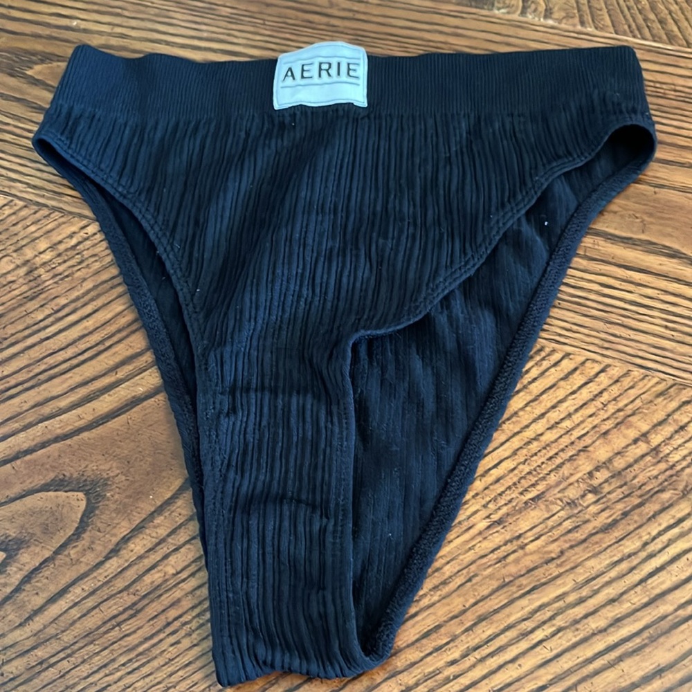AERIE PANTY BUNDLE. 7 PIECES. NWOT. SIZE SMALL. - Picture 4 of 15